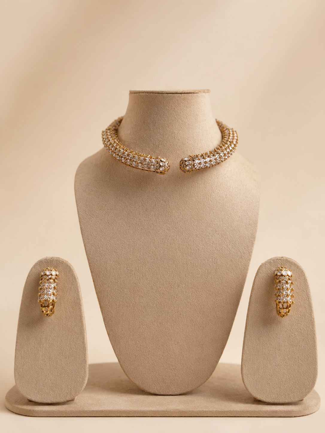 Royal Crystal Open Choker Set