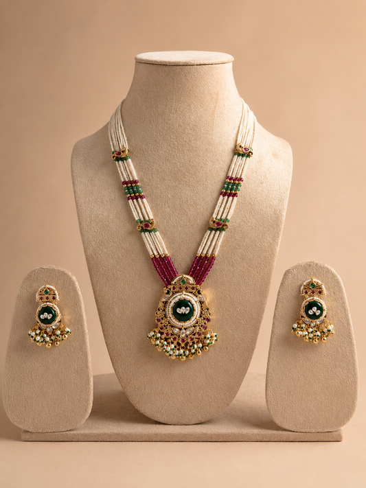 Royal Emerald Pearl Beaded Necklace Set